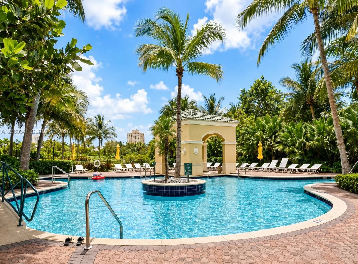 19501 W Country Club Dr # 210, Aventura, FL 33180 photo 13