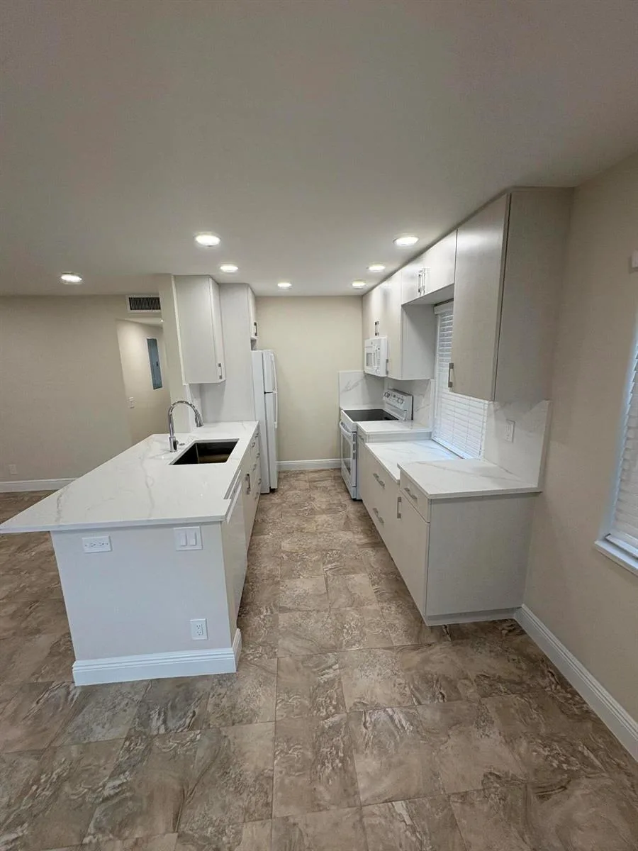 883 Normandy Lane # 883, Delray Beach, FL 33484 photo 10