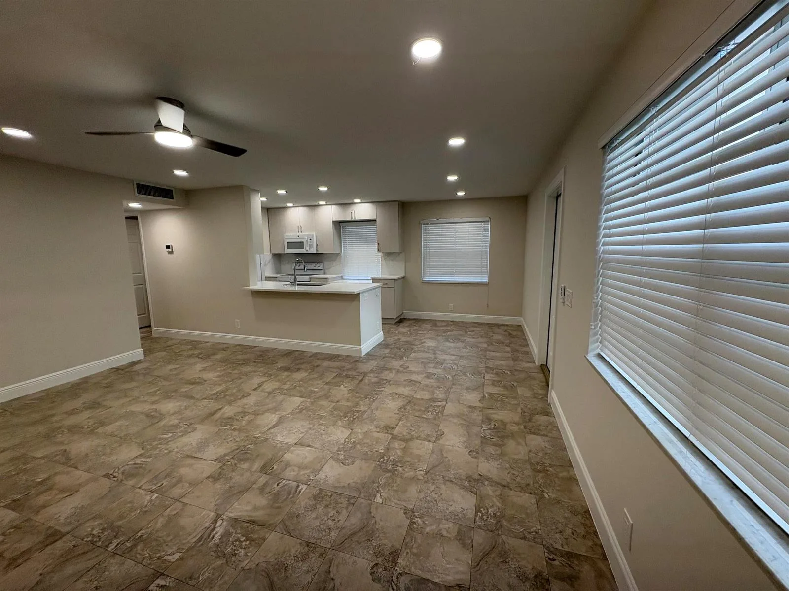 883 Normandy Lane # 883, Delray Beach, FL 33484 photo 2