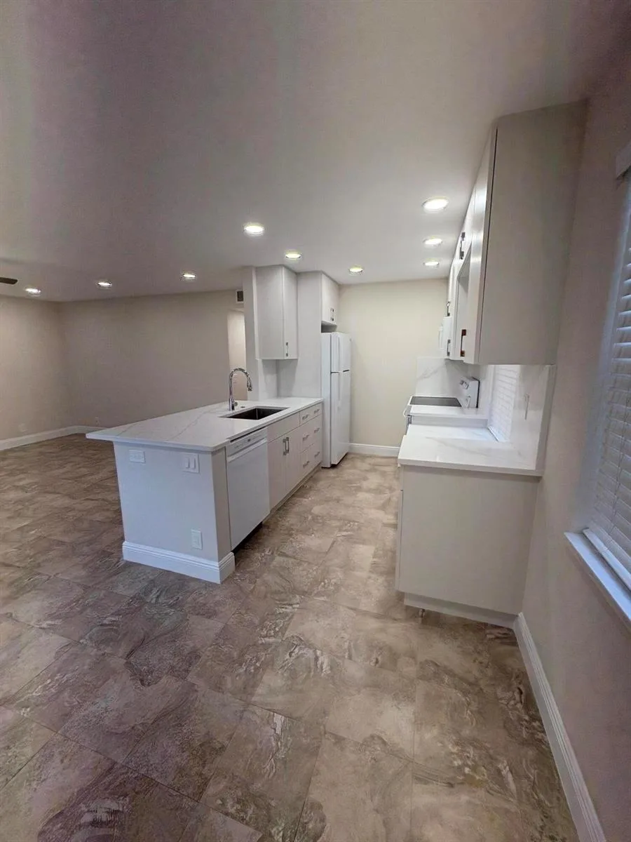 883 Normandy Lane # 883, Delray Beach, FL 33484 photo 6