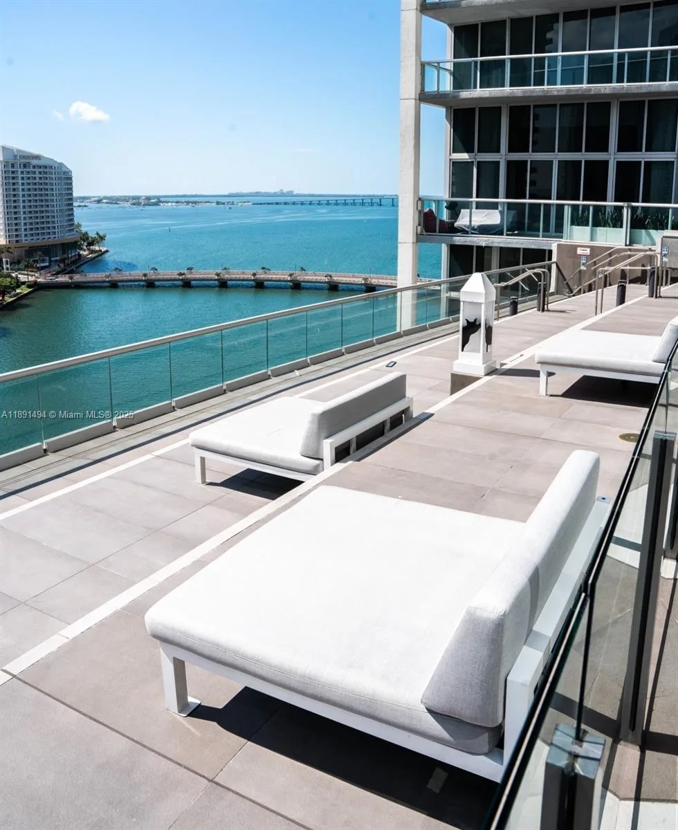 495 Brickell Ave # 3706, Miami, FL 33131 photo 12