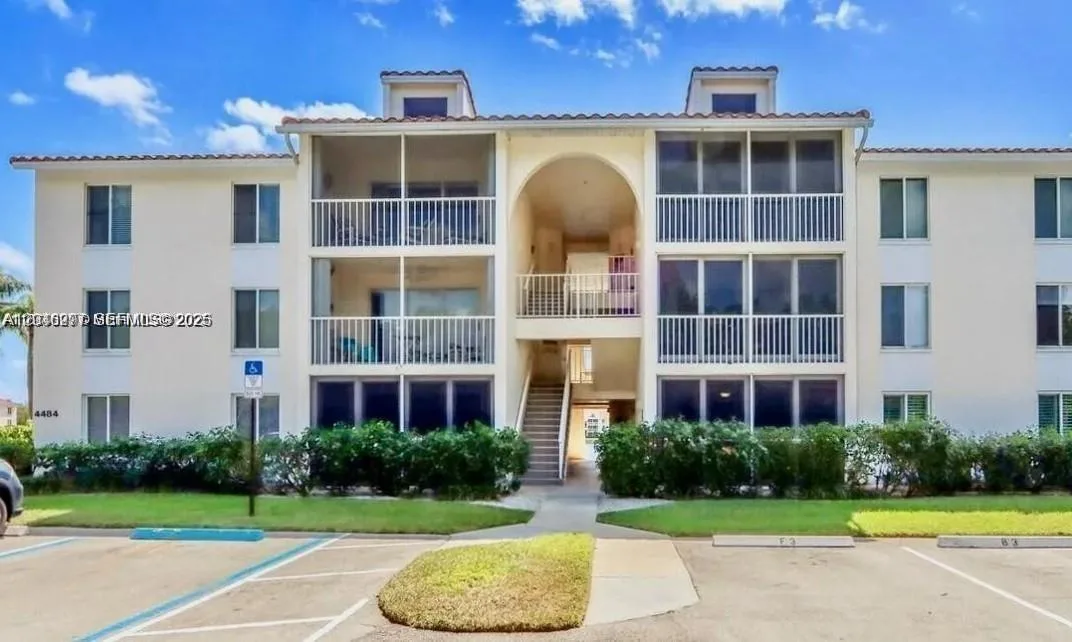 4484 NE Ocean Blvd # A3, Hutchinson Island, FL 34957 photo 4