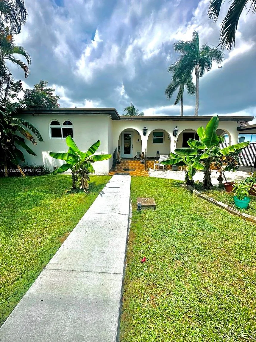 3351 NW 20th St, Miami, FL 33142