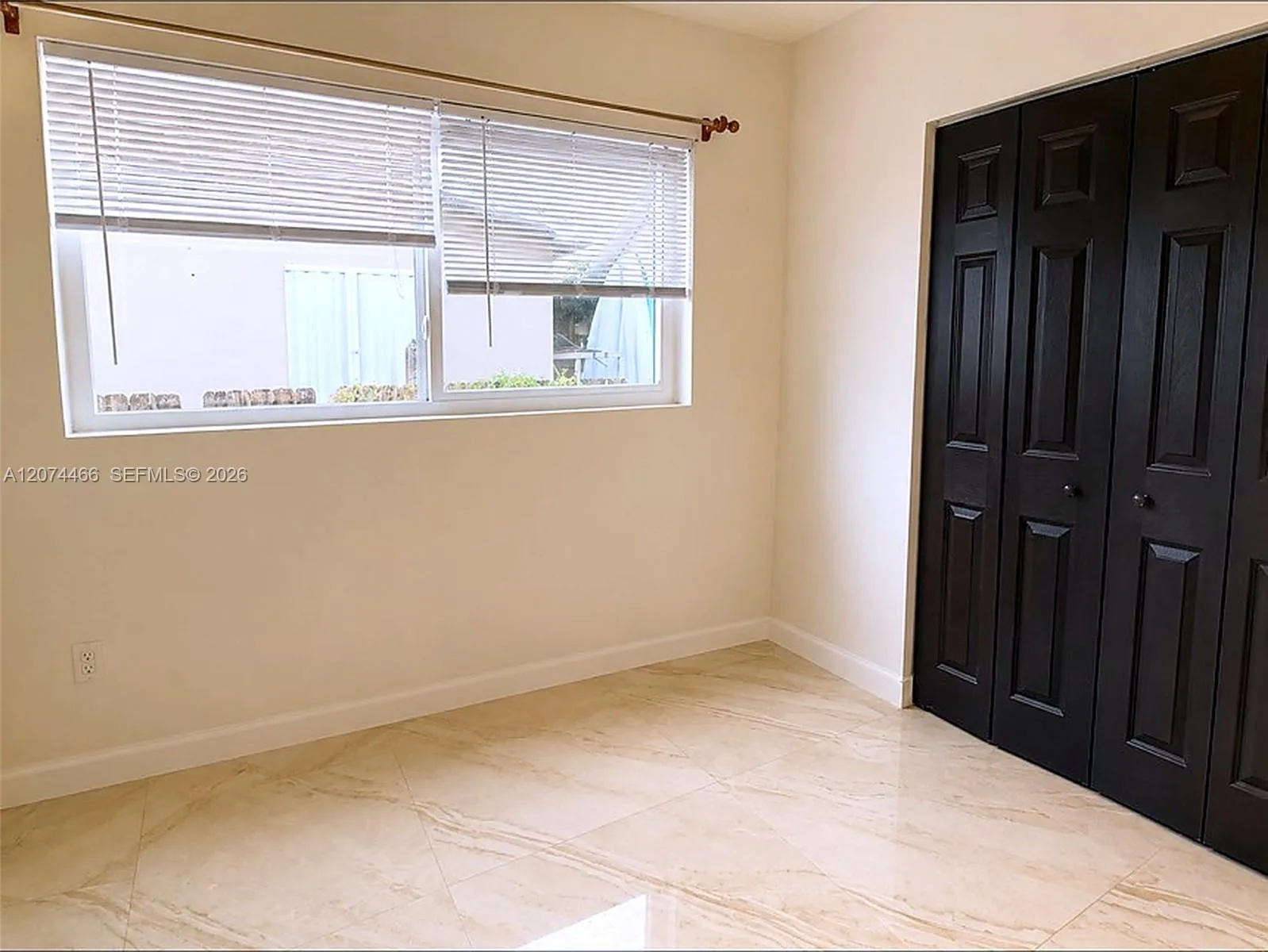 3351 NW 20th St, Miami, FL 33142 photo 12