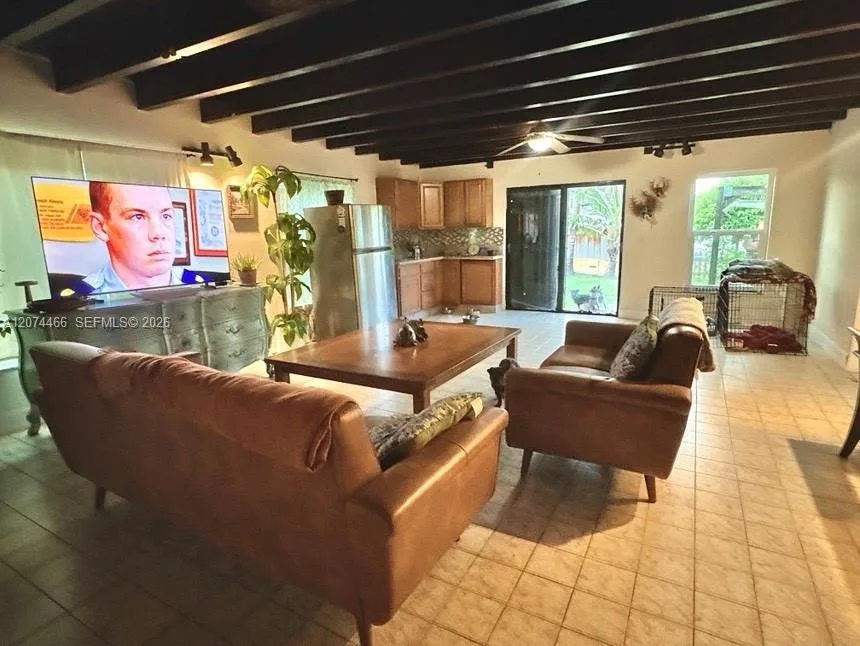 3351 NW 20th St, Miami, FL 33142 photo 8