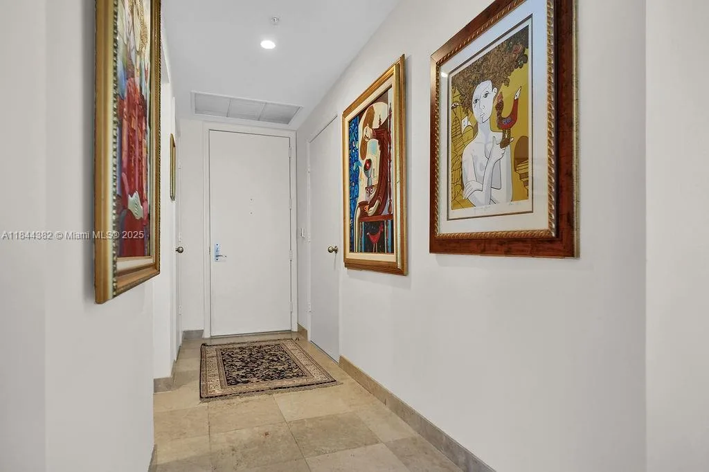 801 Brickell Key Blvd # 602, Miami, FL 33131 photo 2