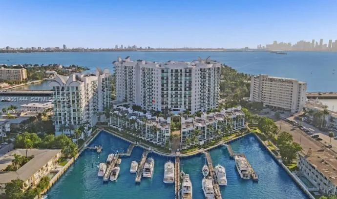 7910 W Harbor Island Dr # 708, North Bay Village, FL 33141