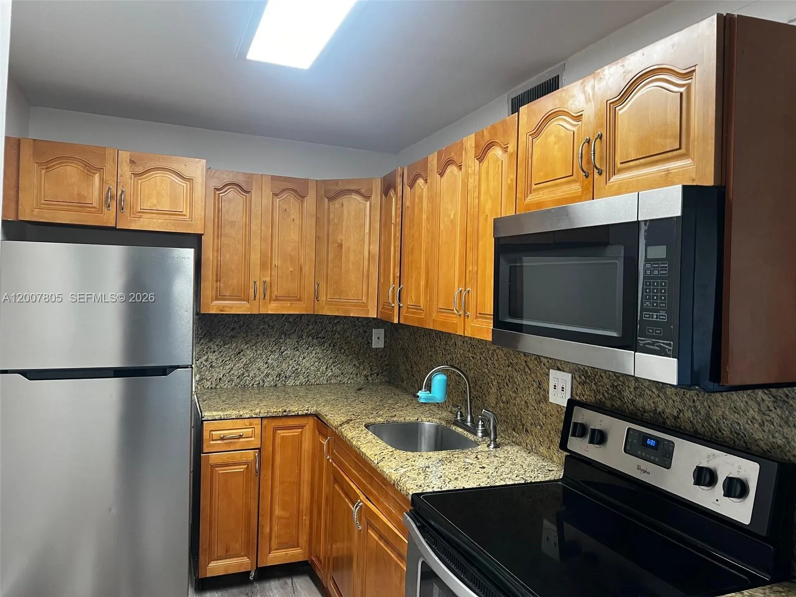 8411 NW 8th St # 105, Miami, FL 33126 photo 5