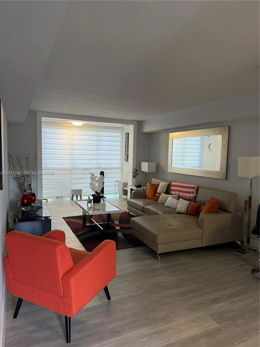 8051 N Sunrise Lakes Dr # 107, Sunrise, FL 33322 photo 3