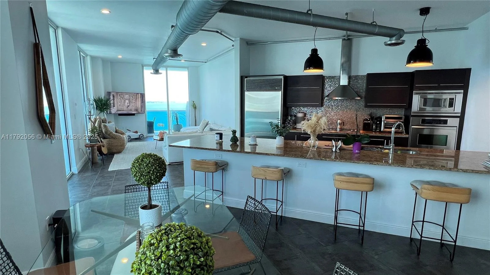 700 NE 25th St # 1703, Miami, FL 33137 photo 4