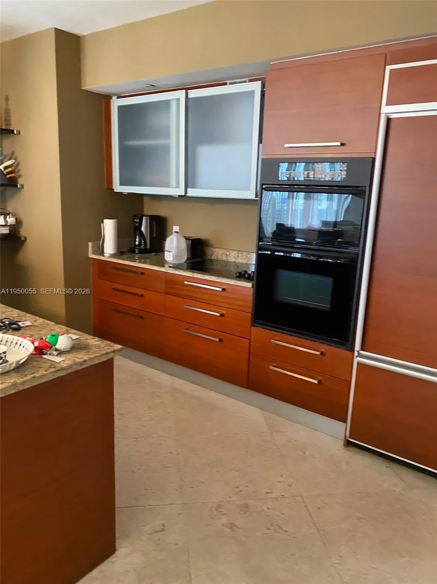 1830 S Ocean Dr # 1106, Hallandale Beach, FL 33009 photo 9