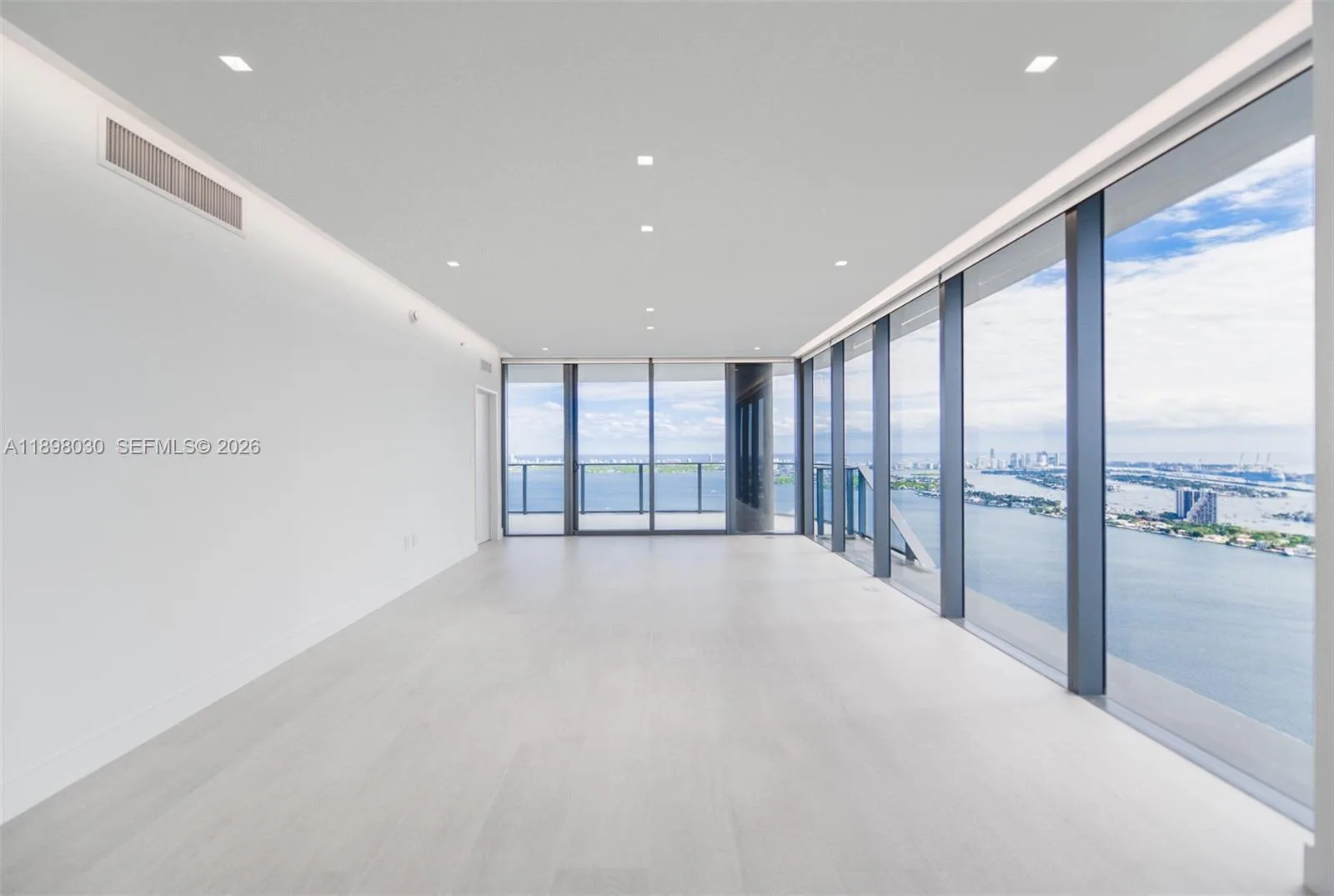 700 NE 24th St # 5107, Miami, FL 33137 photo 3