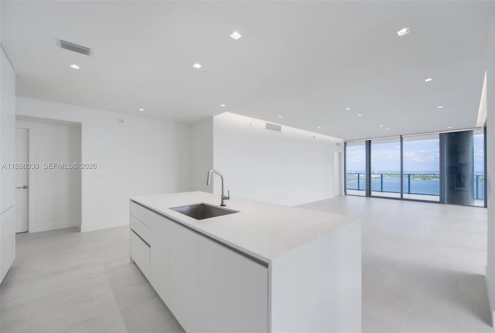 700 NE 24th St # 5107, Miami, FL 33137 photo 5