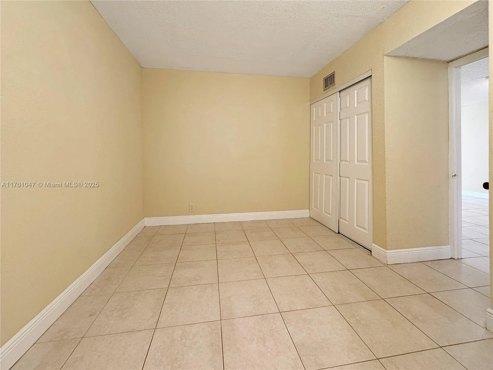 410 NW 68th Ave # 207, Plantation, FL 33317 photo 11