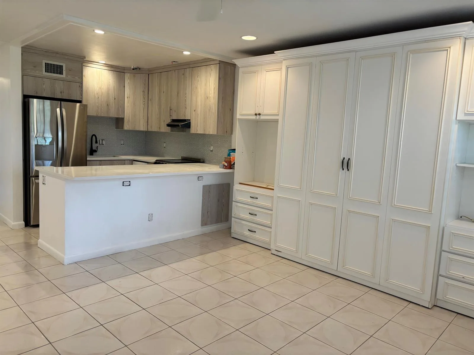 223 Coventry J # 223, West Palm Beach, FL 33417