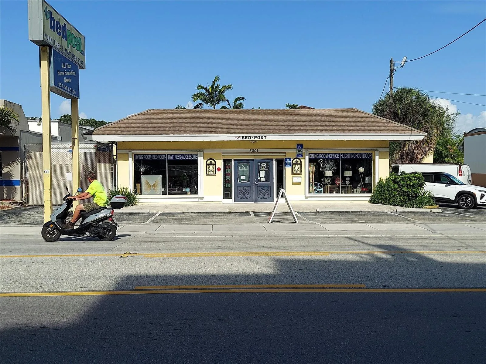 3001 NE 6 Avenue, Wilton Manors, FL 33334