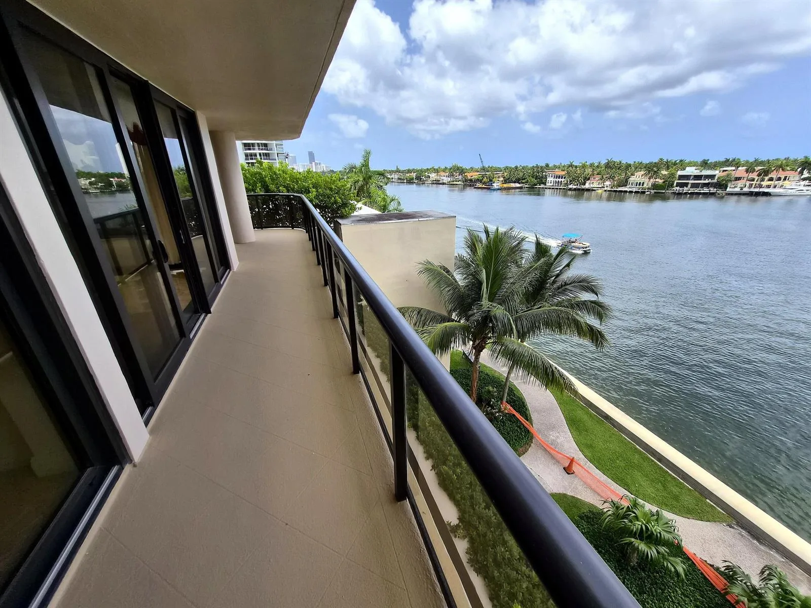 19667 Turnberry Way # 4J, Aventura, FL 33180 photo 5
