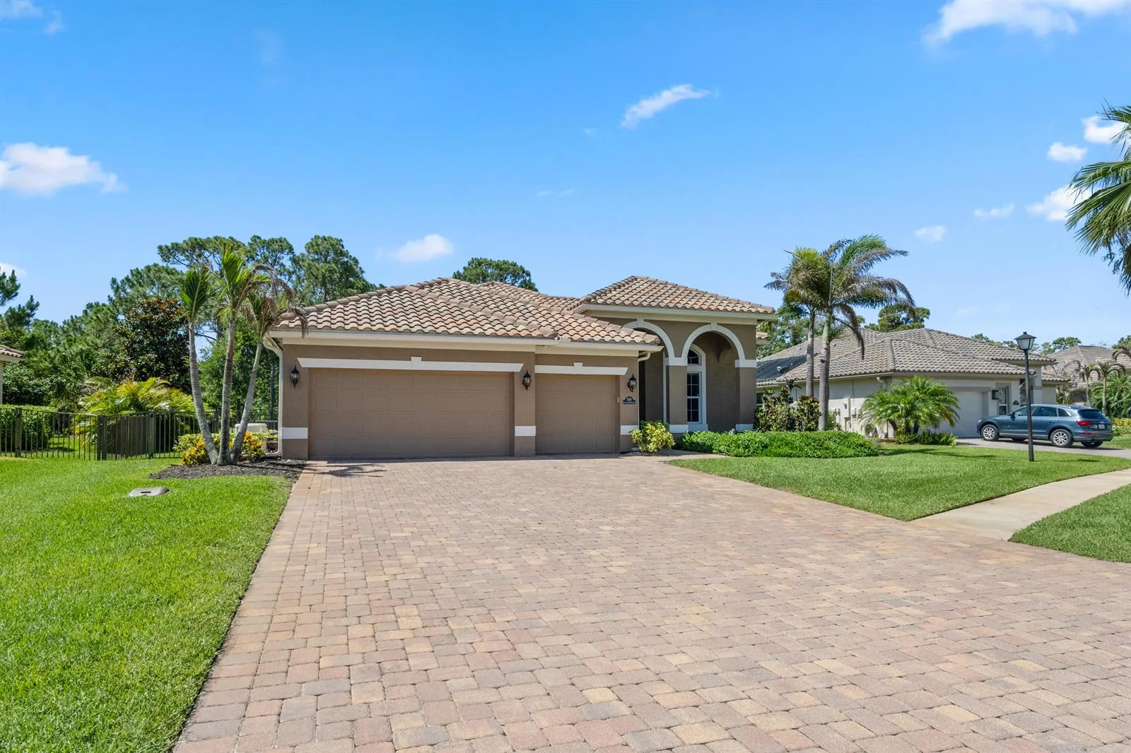 7589 Fieldstone Ranch Square, Vero Beach, FL 32967