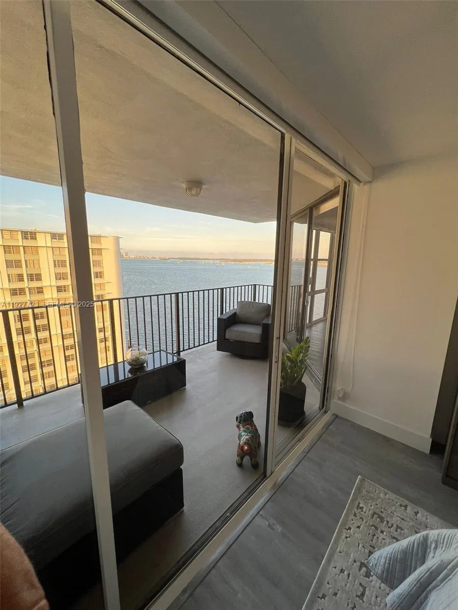 1865 Brickell Ave # A1607, Miami, FL 33129 photo 10