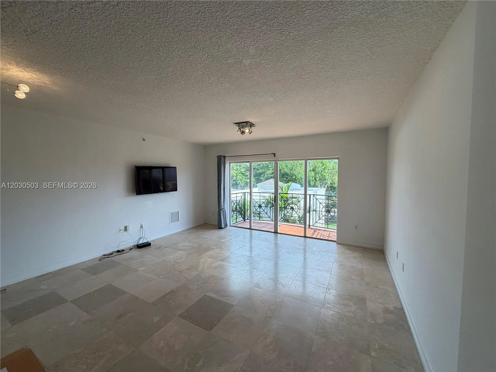 101 Sidonia Ave # 402, Coral Gables, FL 33134 photo 3