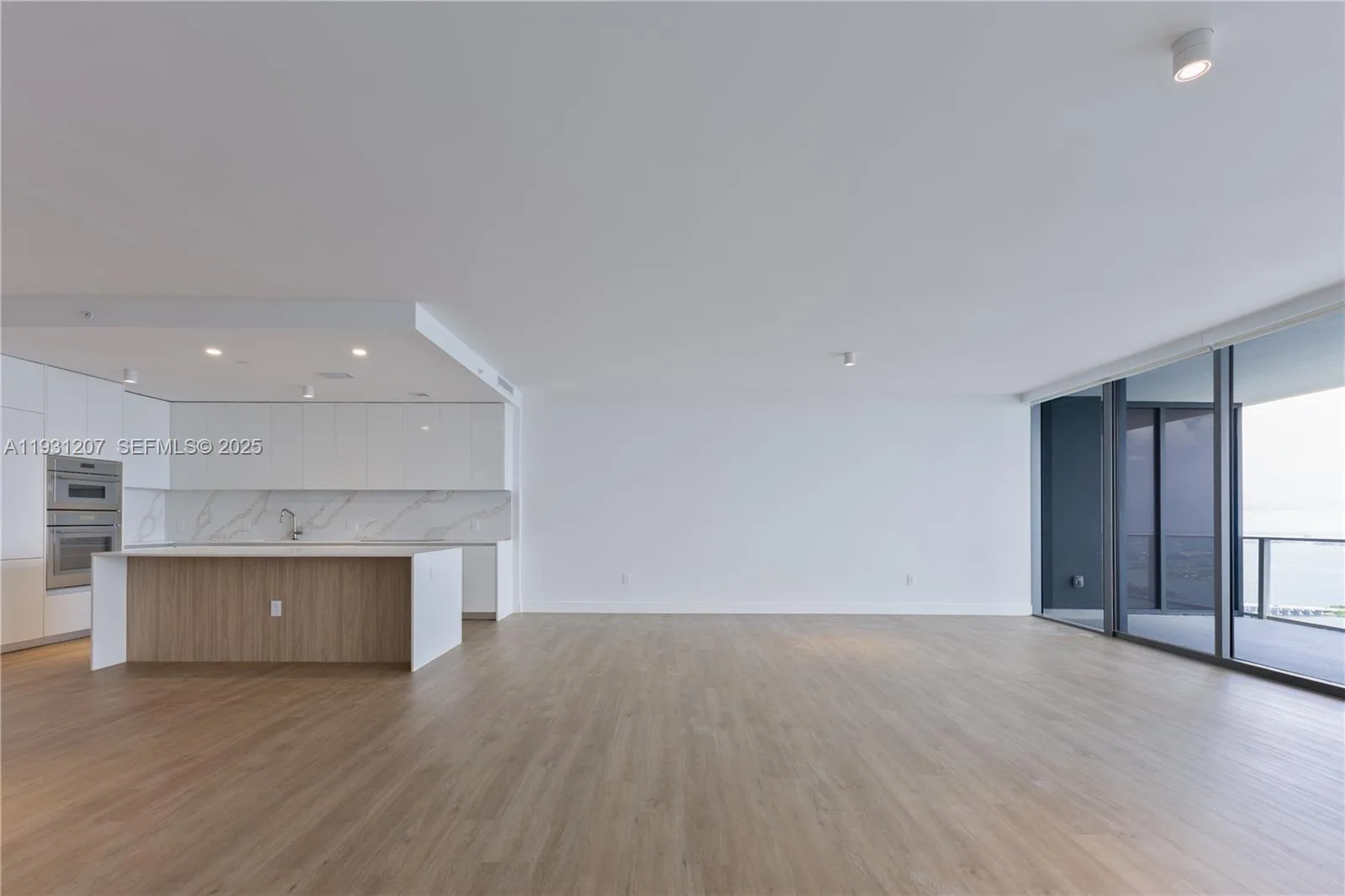 700 NE 24th St # 5402, Miami, FL 33137 photo 10