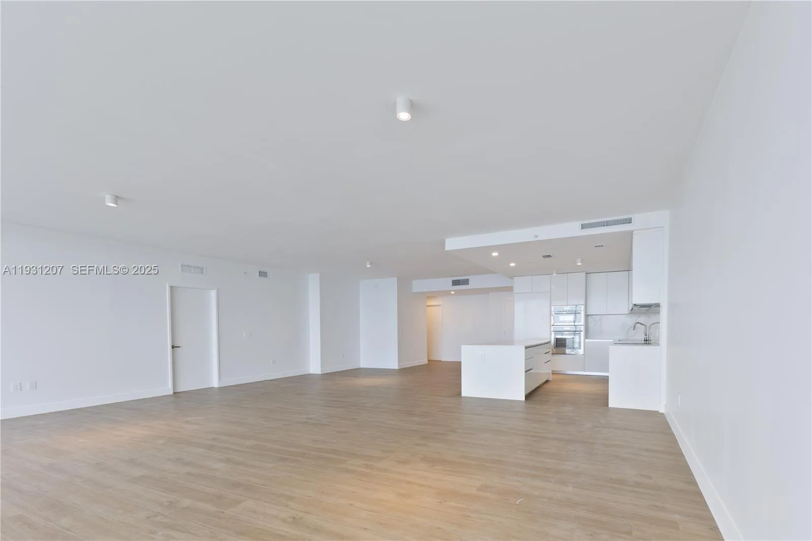700 NE 24th St # 5402, Miami, FL 33137 photo 12