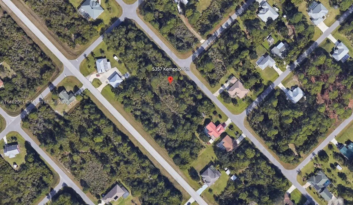 5357 Kempson Ln, Port Charlotte, FL 33981 photo 2