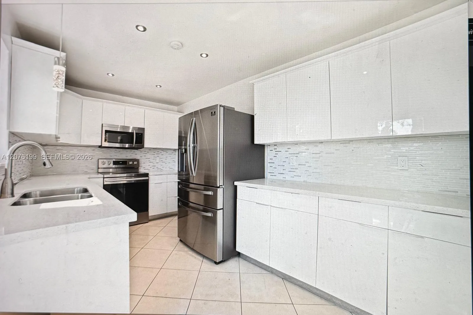 1980 NW 33rd Ct, Oakland Park, FL 33309 photo 11