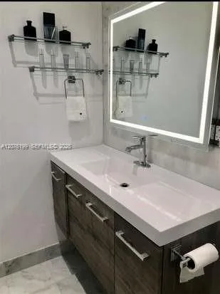 1980 NW 33rd Ct, Oakland Park, FL 33309 photo 13