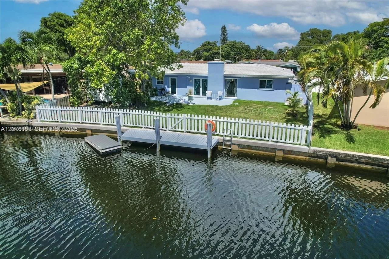 1980 NW 33rd Ct, Oakland Park, FL 33309 photo 3