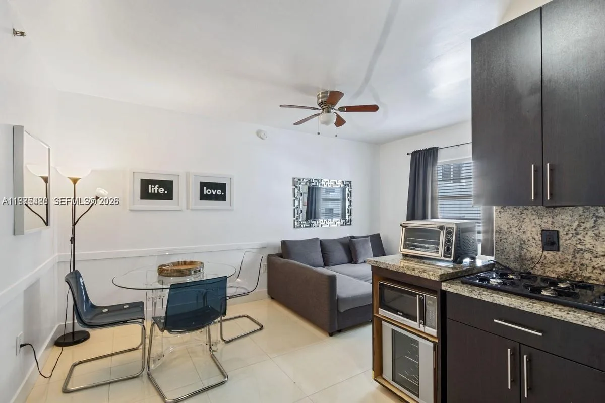335 Ocean Dr # 310, Miami Beach, FL 33139 photo 4