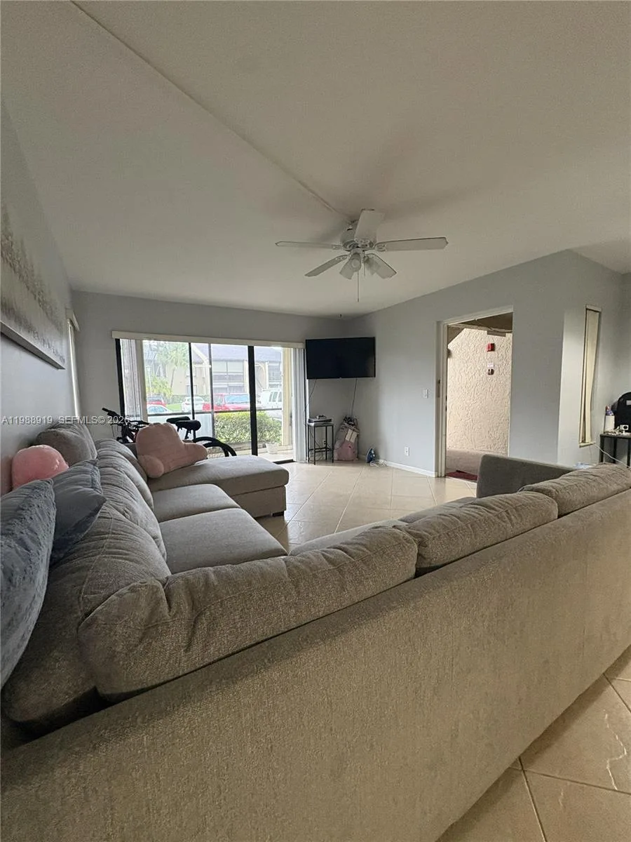718 Sunny Pine Way # D1, Green Acres, FL 33415 photo 3