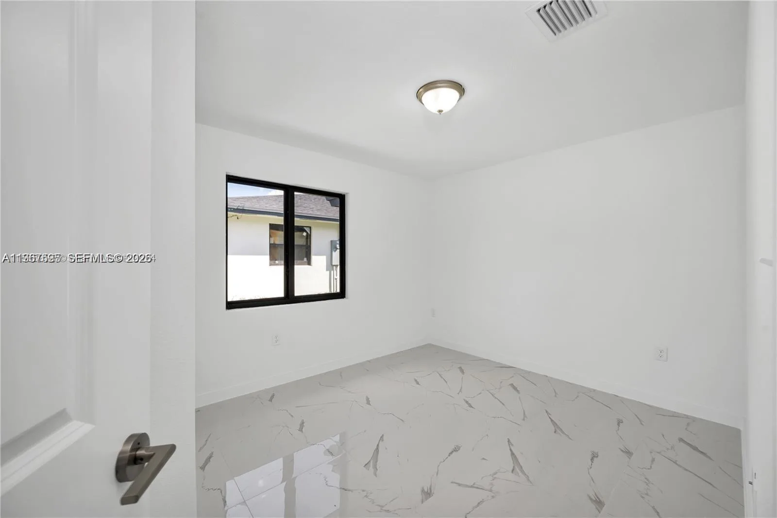 673 NW 14, Florida City, FL 33034 photo 12