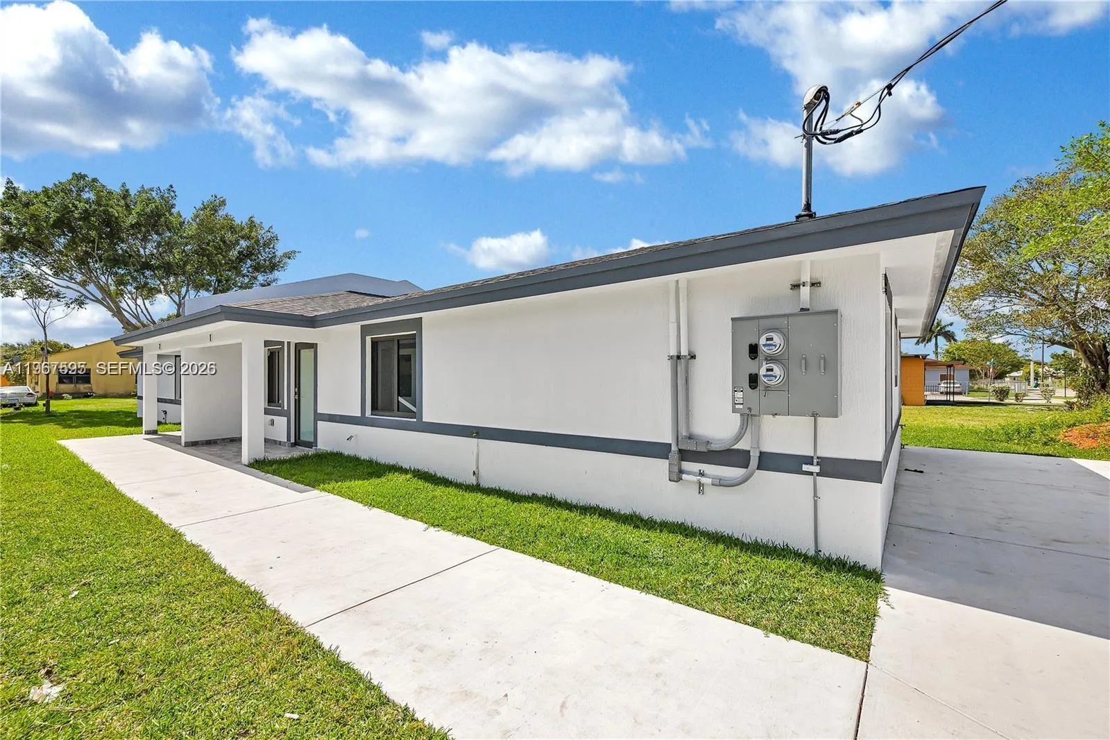 673 NW 14, Florida City, FL 33034 photo 3