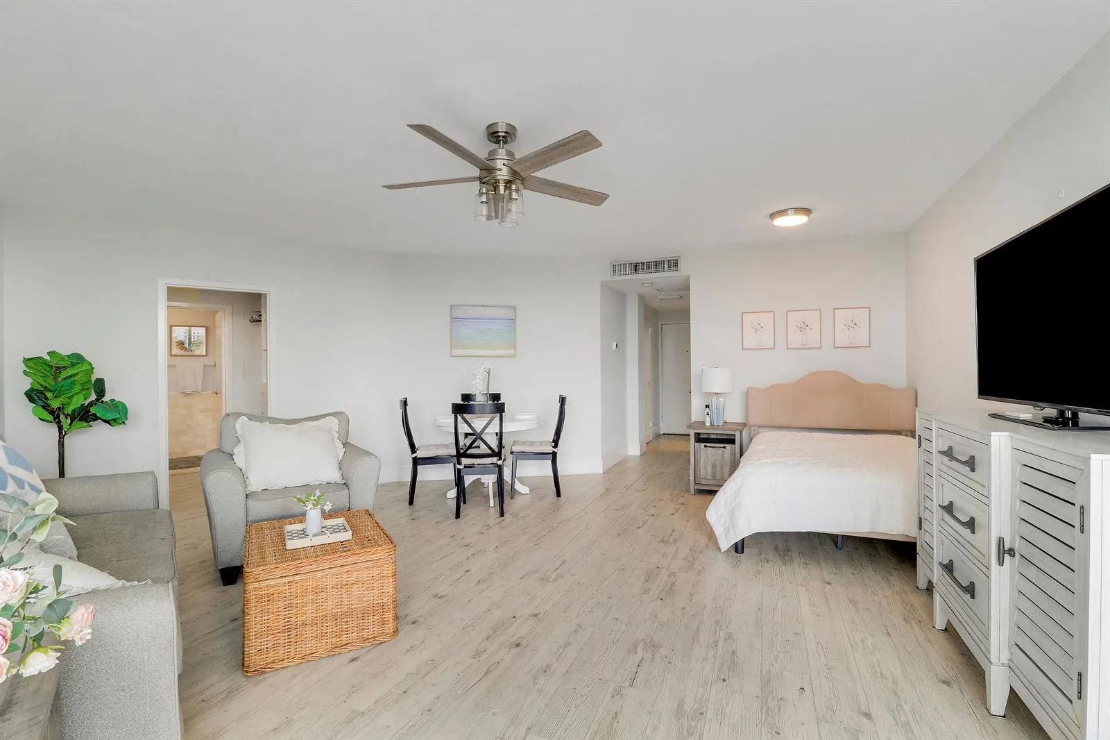 2800 N FLAGLER Drive # 413, West Palm Beach, FL 33407 photo 13