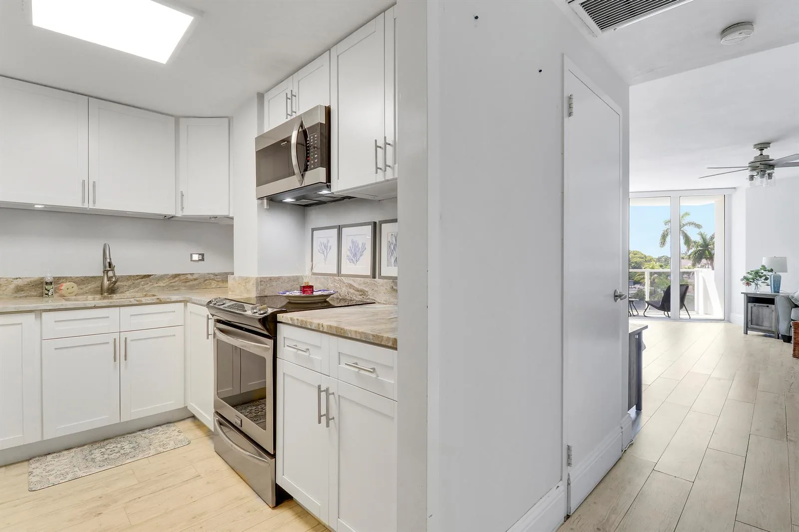 2800 N FLAGLER Drive # 413, West Palm Beach, FL 33407 photo 8