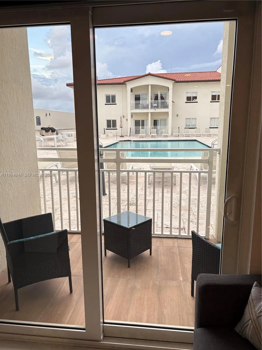 10950 NW 82nd St # 319, Doral, FL 33178 photo 7