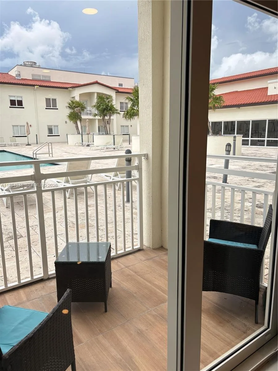 10950 NW 82nd St # 319, Doral, FL 33178 photo 8