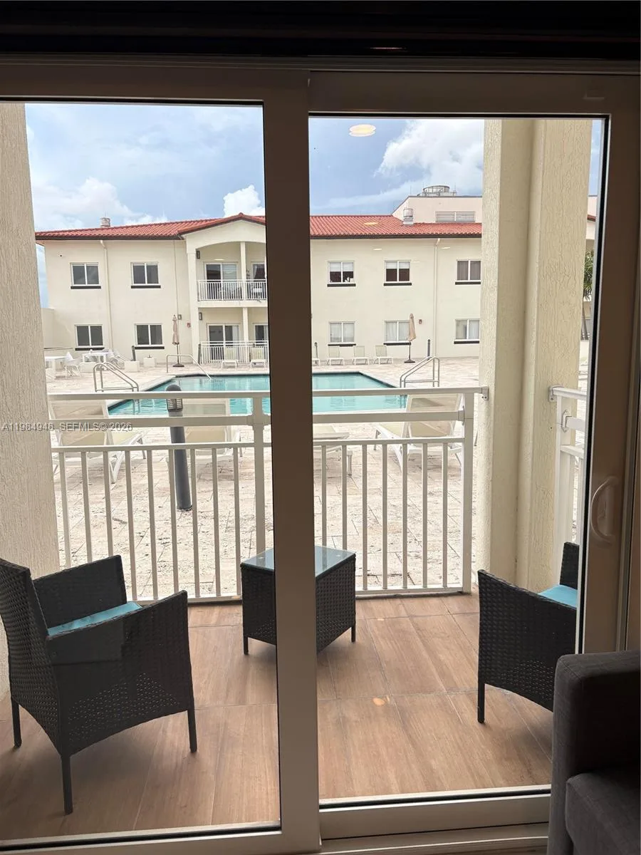 10950 NW 82nd St # 319, Doral, FL 33178 photo 9