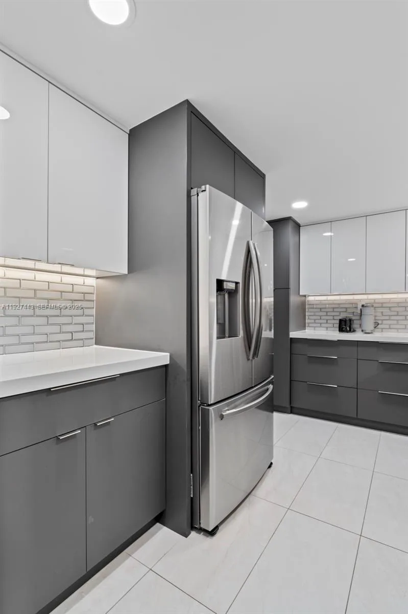 3140 S Ocean Dr # 511, Hallandale Beach, FL 33009 photo 5