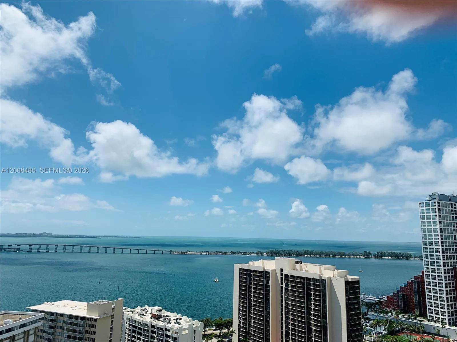 218 SE 14th St # TS207, Miami, FL 33131 photo 2