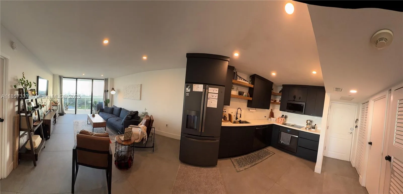 3625 N Country Club Dr # PH5, Aventura, FL 33180 photo 3