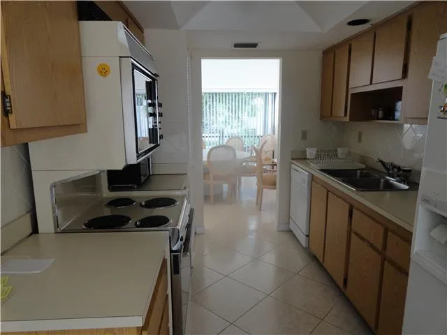 6904 Willow Wood Drive # 106, Boca Raton, FL 33434 photo 5