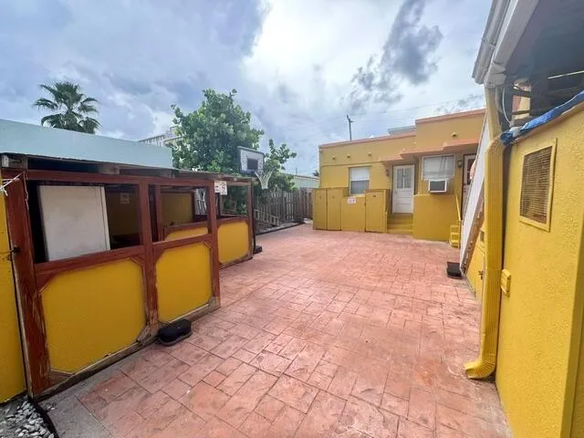 300 Georgia Street # 1-5, Hollywood, FL 33019 photo 8