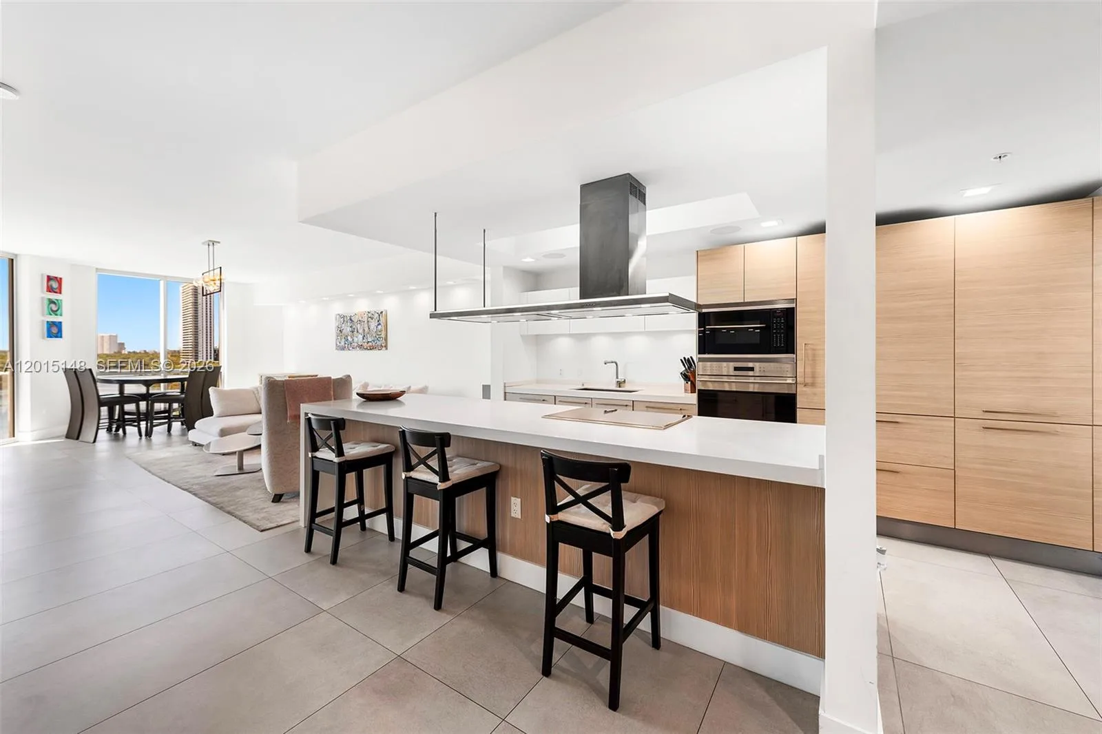 17111 Biscayne Blvd # 606, North Miami Beach, FL 33160