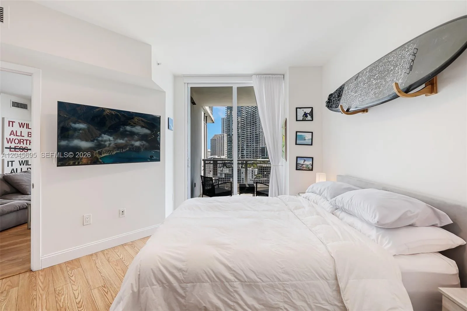 350 S Miami Ave # 2104, Miami, FL 33130 photo 10