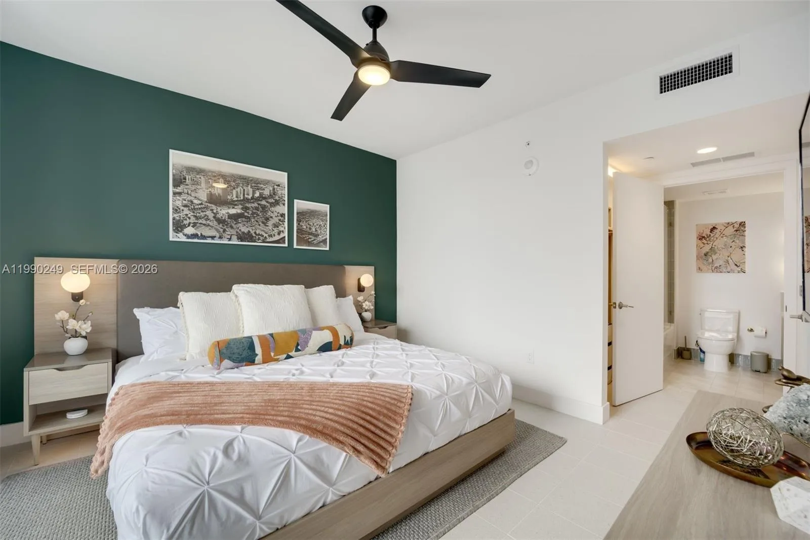 159 NE 6th St # 2607, Miami, FL 33132 photo 11