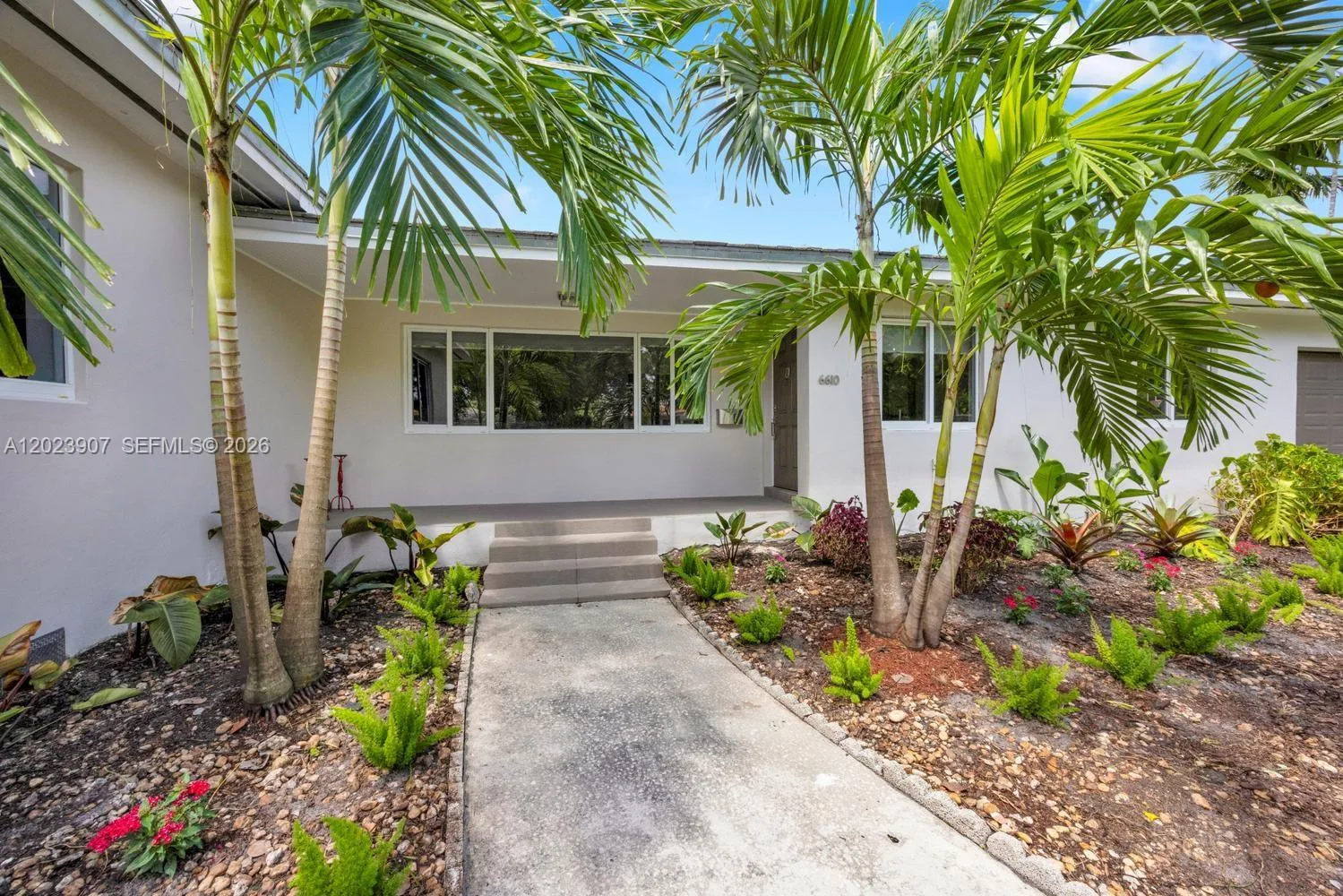 6610 Santona St, Coral Gables, FL 33146 photo 3