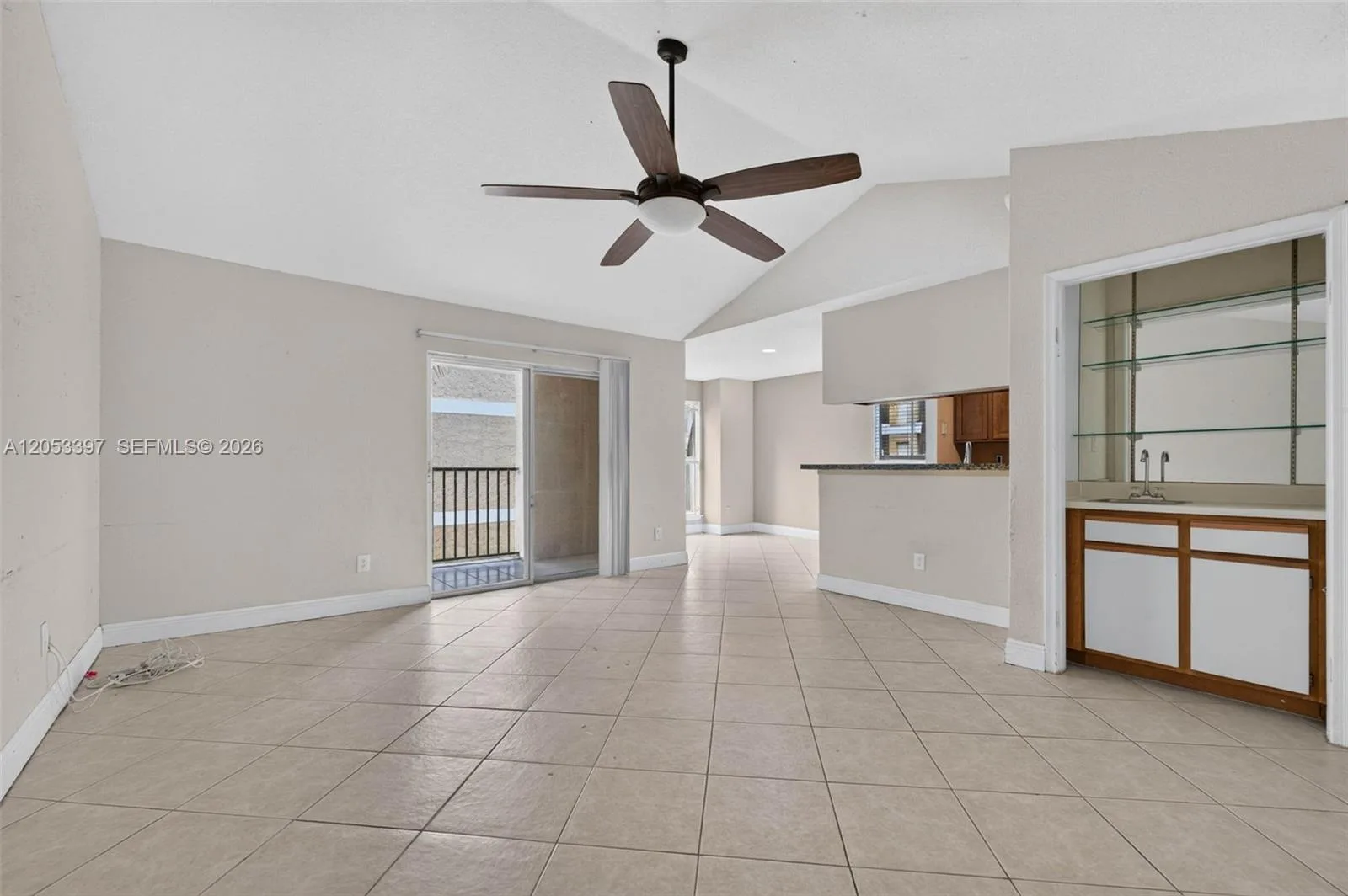 995 Riverside Dr # 120, Coral Springs, FL 33071