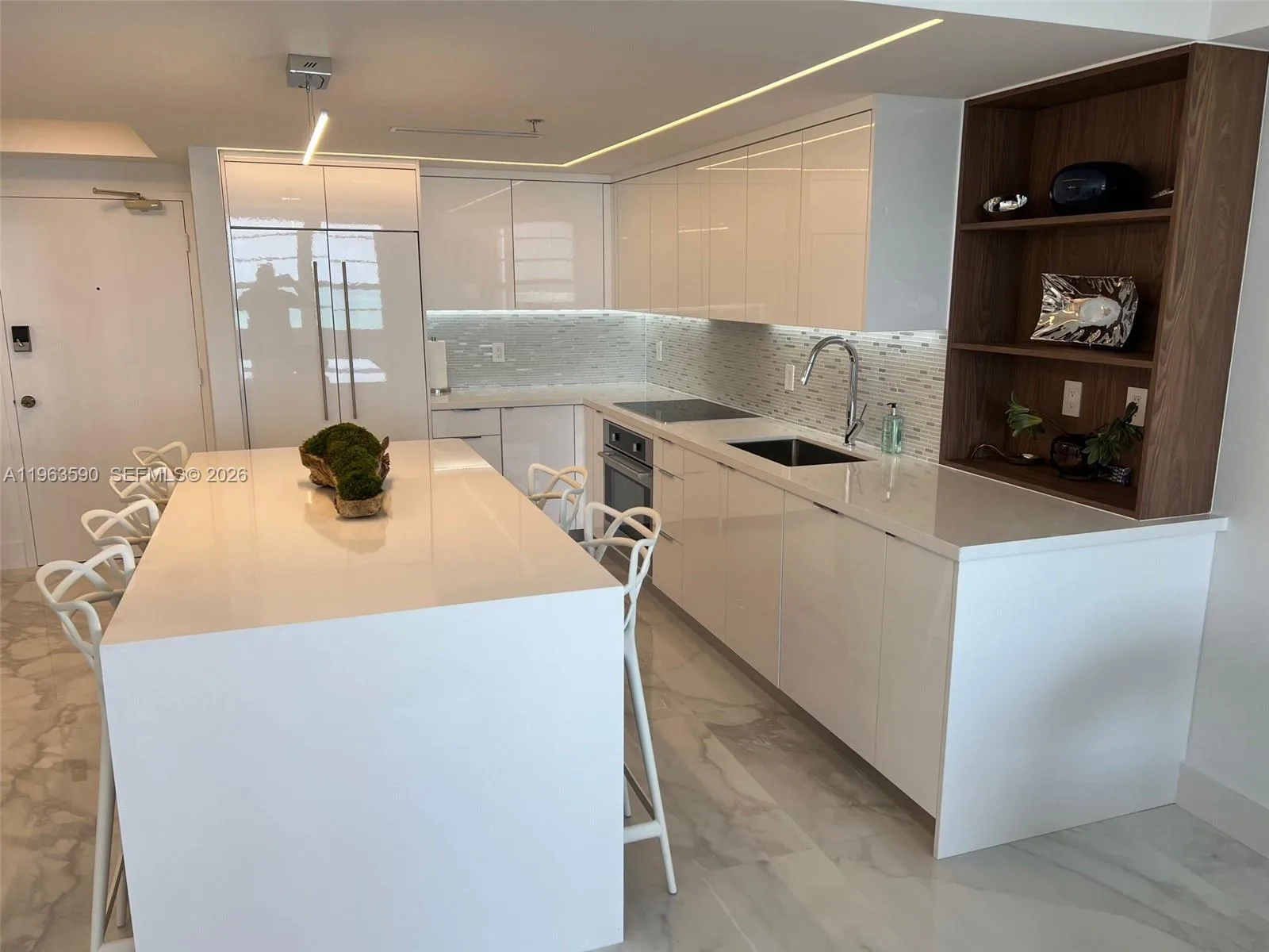 100 Lincoln Rd # 1548, Miami Beach, FL 33139 photo 12